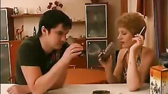 Mom wants sex so much that seduces daughter's BF on XXX coupling