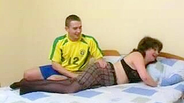 Dude strips XXX mom to stockings and uses her cunt to the fullest