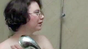 Dude spies on stepmom in the bathroom and sticks XXX cock into pussy