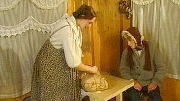 Russian village mom welcomes neighbor guy with XXX session after tea