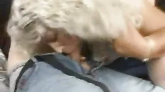 Desperate Russian mom seduces delivery guy on XXX quickie at home