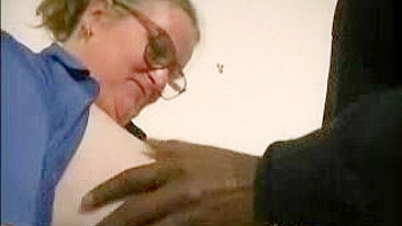 Young black hunk loses control and sticks XXX prick into fat cunt