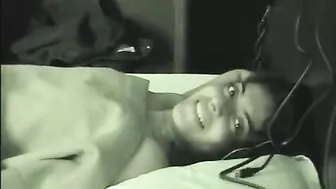 Arab stud makes amateur video of him fingering and fucking nude mom