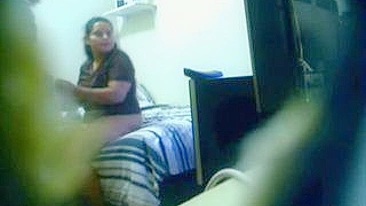 Arab mom knows nothing about hidden cam when cheating on her hubby