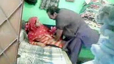 Elderly Arab man seduces sexy neighbor mom on a quickie at home