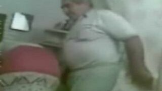 Fat Arab Mom - Fat dude copulates with slender Arab mom for amateur porn video | AREA51. PORN