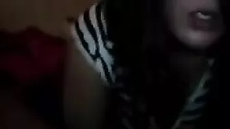 Winsome mom wraps her lips around Arab stud's meaty tool in POV