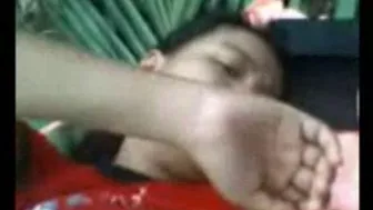 Amateur Arab mom gets get shaved cunt drilled by dude in the woods