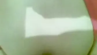 Slender mom in red performs Arab dance before taking dick into ass