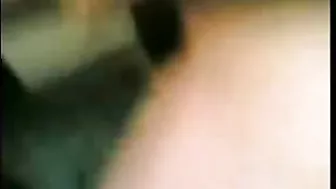 Uninhibited mom sucks and fucks massive Arab dick in amateur video