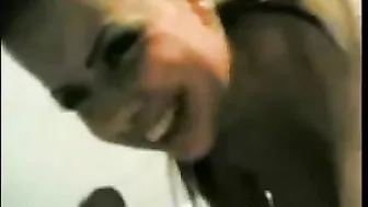 Uninhibited mom sucks and fucks massive Arab dick in amateur video