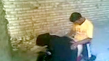 Arab mom takes pants off to have her pussy drilled in doggy outdoors