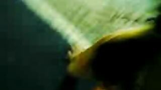Arab mom hides her face unwilling to be recorded during having sex