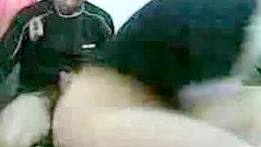 Amateur man licks pussy of Arab mom in hijab and fucks it properly