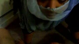 Homemade Arab video of cute babe getting ready to be facialized