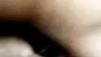 Horny Arab man and slutty mom make amateur video of their fucking