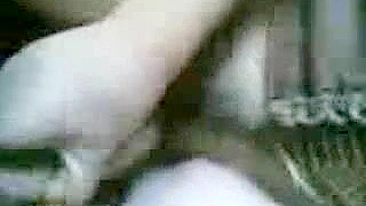 Amateur video of uninhibited Arab mom getting her cunt plowed hard