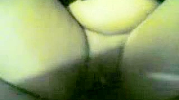 Arab mom's fat twat gets penetrated and drilled with lover's boner