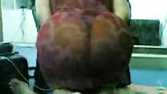 Lucky husband admires his Arab wife's immense booty and records it