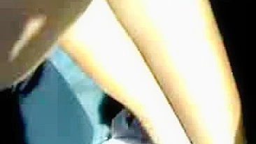 Arab mom takes clothes off and gets her anal hole nailed in the car