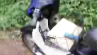 Uninhibited Arab mom in hijab pleases hubby with outdoor blowjob