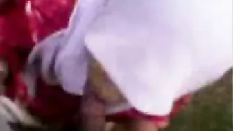 Uninhibited Arab mom in hijab pleases hubby with outdoor blowjob