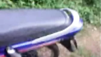 Uninhibited Arab mom in hijab pleases hubby with outdoor blowjob