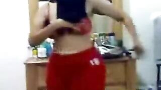 Slutty mom strips to show hubby her thick Arab booty and breasts