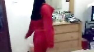 Slutty mom strips to show hubby her thick Arab booty and breasts