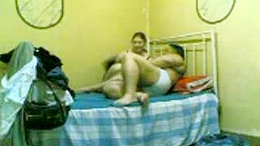 Homemade porn video of fat boss fucking Arab mom in the dark room