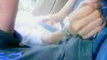 Lucky man enjoys amateur handjob from Arab mom while driving the car