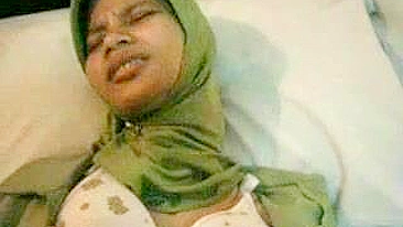 Attractive young mom in hijab shows tits and gets pounded in POV