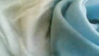 Boyfriend kisses Arab wench passionately and fucks her hard outdoors
