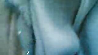 Boyfriend kisses Arab wench passionately and fucks her hard outdoors