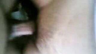 Boyfriend kisses Arab wench passionately and fucks her hard outdoors