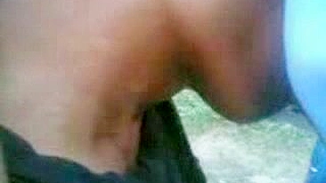 Boyfriend kisses Arab wench passionately and fucks her hard outdoors