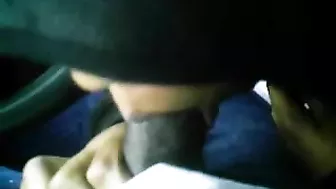 Skillful mature mom in hijab gives head to Arab hubby in the car