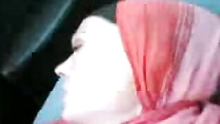 Awesome Arab mom in red enjoys having her cunt plowed in the car