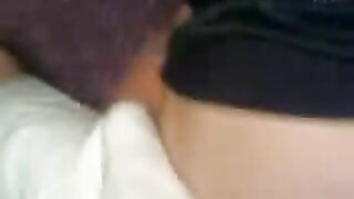 Arab mom with gorgeous big booty is more than ready to fuck on cam