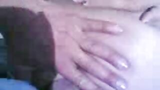 Arab outdoor video of sexy mom taking her man's tool into the ass