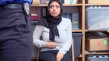 Stupid Arab girl in hijab caught stealing and fucked hard by security guard