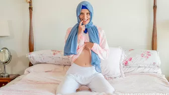 No porn in life of mom so husband goes to Arab stepdaughter with hijab