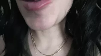 Busty Arab mom shares supreme experience in energized solo