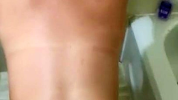 Iranian mom doggy drilled in home XXX hardcore