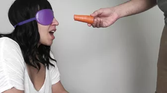 Arab beauty sucks dick blind folded in dirty XXX cam play