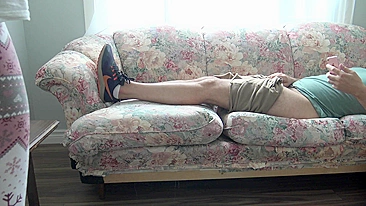 Arab mom prepares to suck dick clothed and provide top scenes