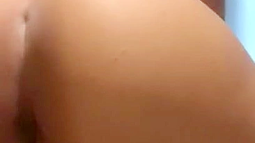 Loud pussy bang for thick Arab mom in insane POV home XXX