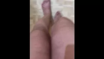 Hot Arab mom rubs pussy and clit in sexy amateur solo XXX