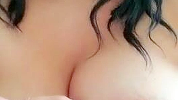 Busty Lebanese mom in Arab solo play with her big boobs exposed