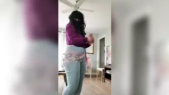Arab Lebanese mom dances while stripping and craving dick